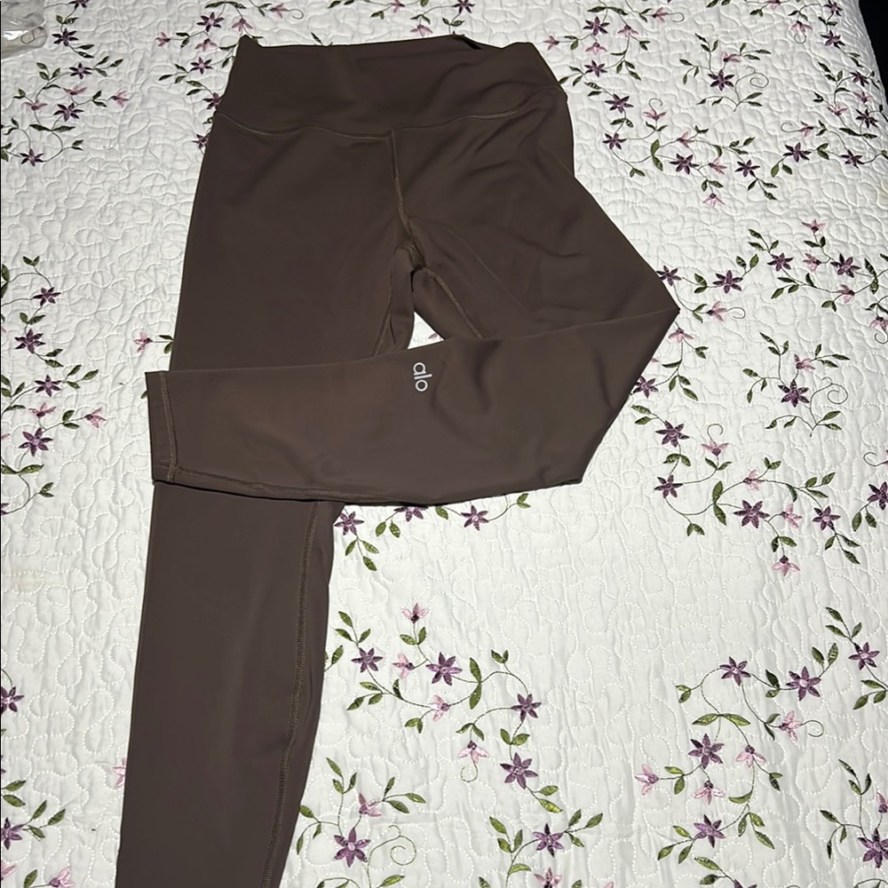 ALO Yoga Chocolate Brown Leggings